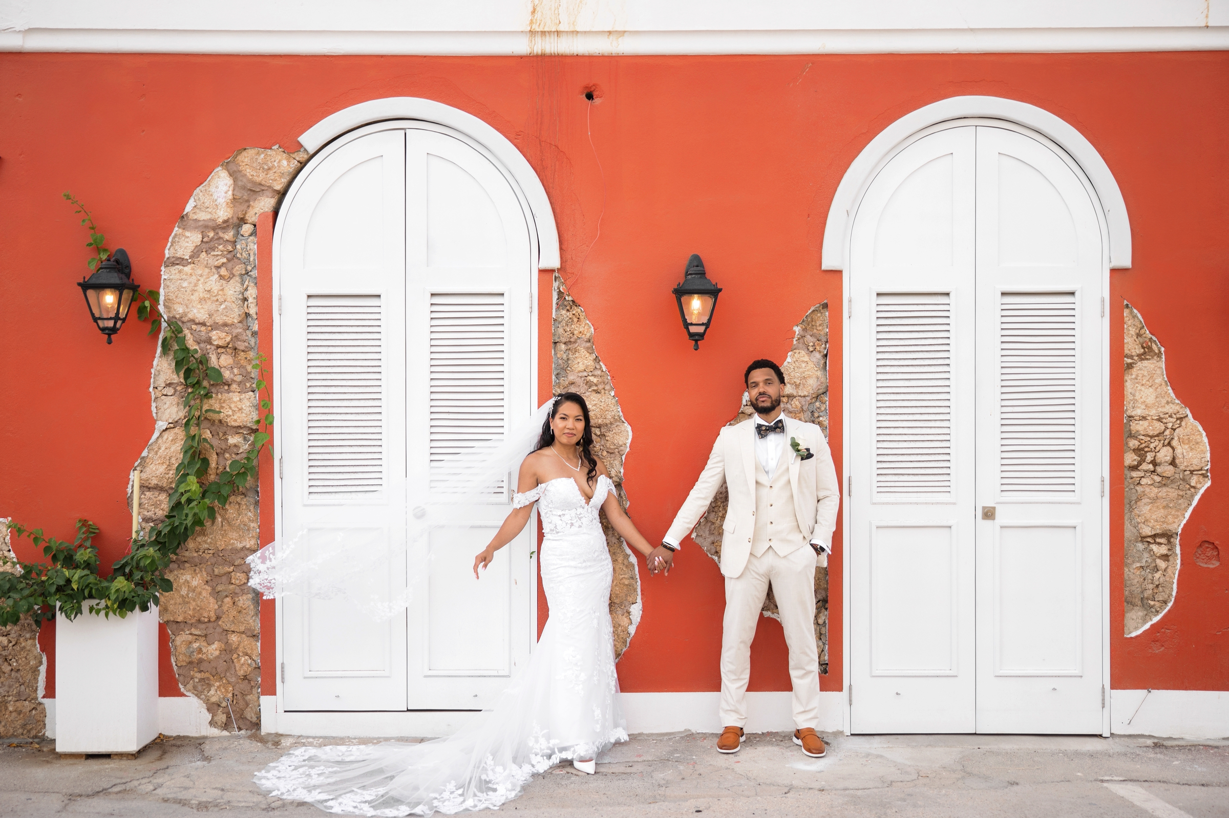 elopement photos in aruba