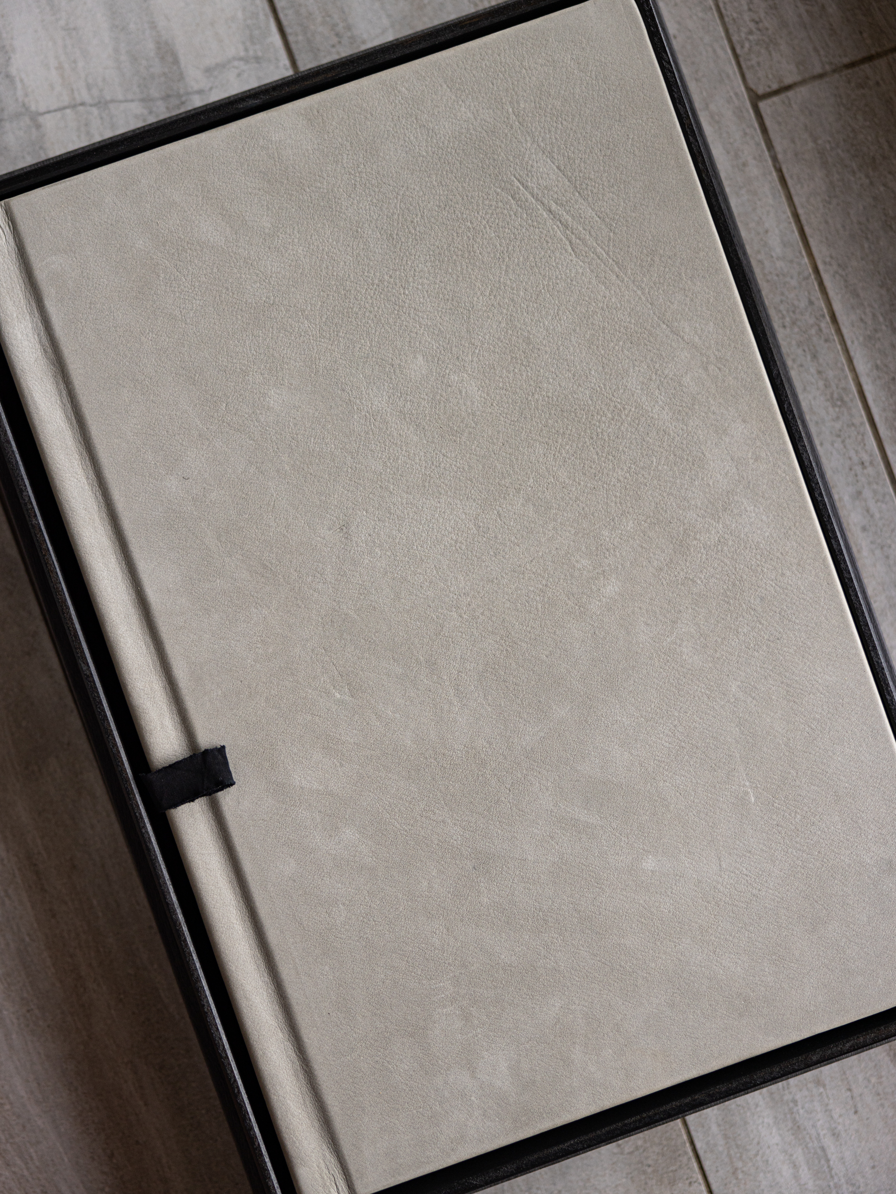 heirloom wedding album