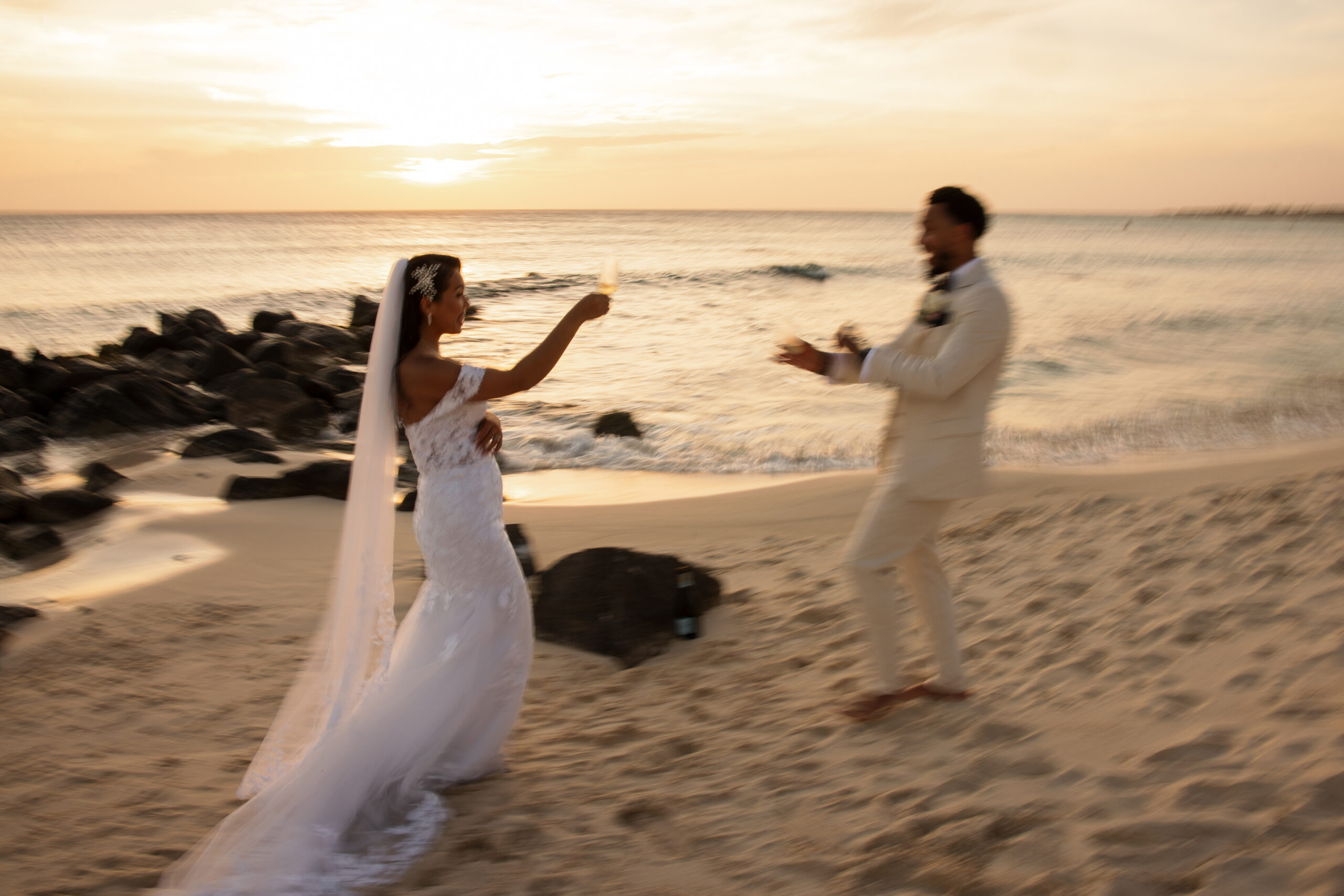 sunset photos in Aruba